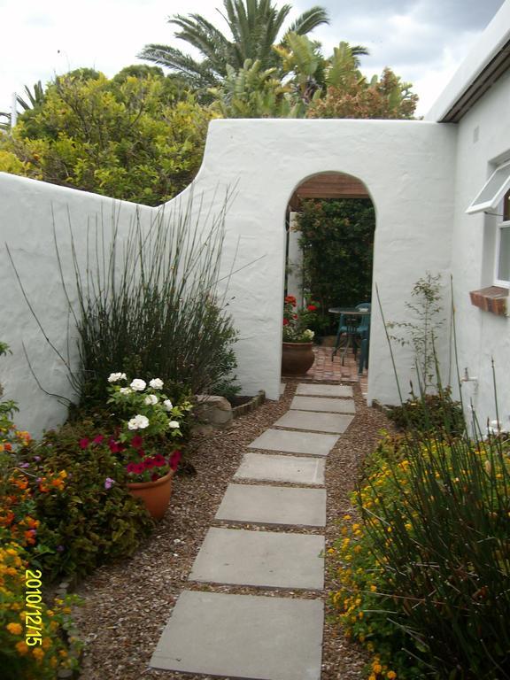 Be My Guest Lodge Bloubergstrand Exteriér fotografie