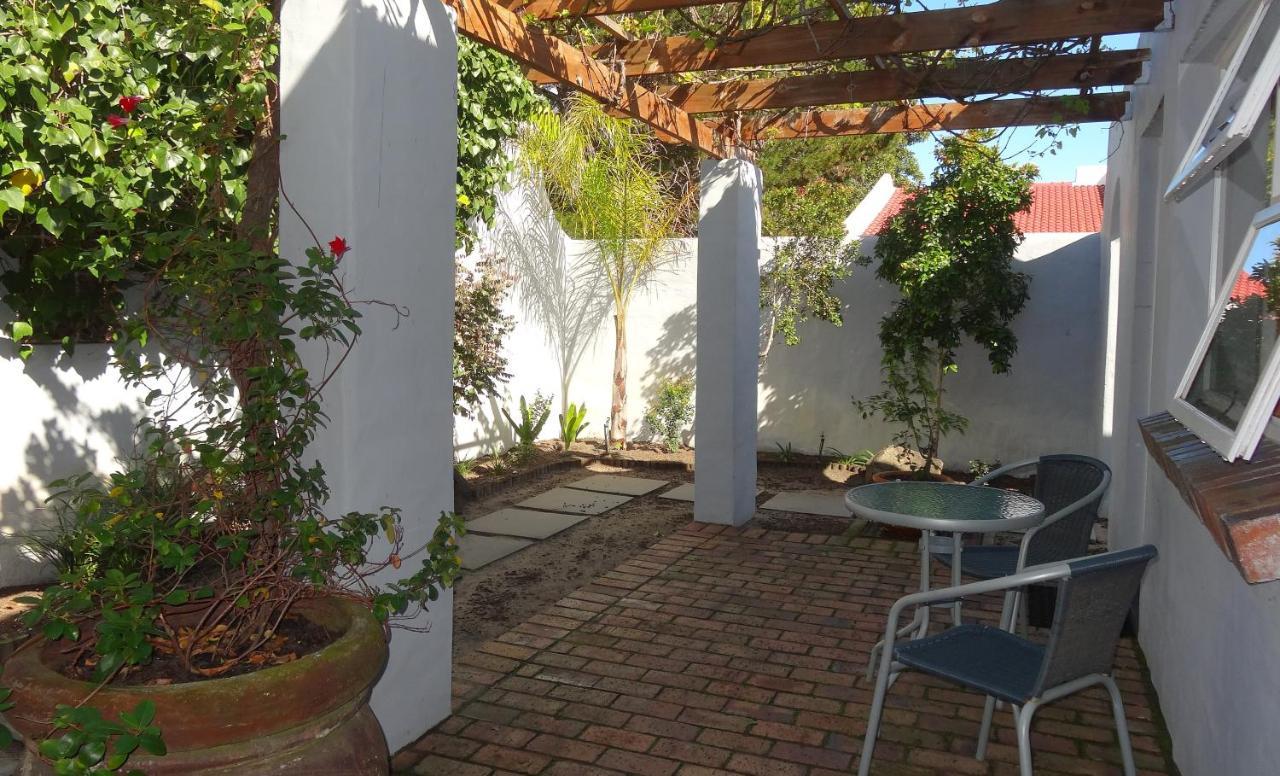 Be My Guest Lodge Bloubergstrand Exteriér fotografie
